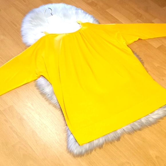 ASHRO Gold Cold Shouldered Jersey Blouse - Picture 7 of 12